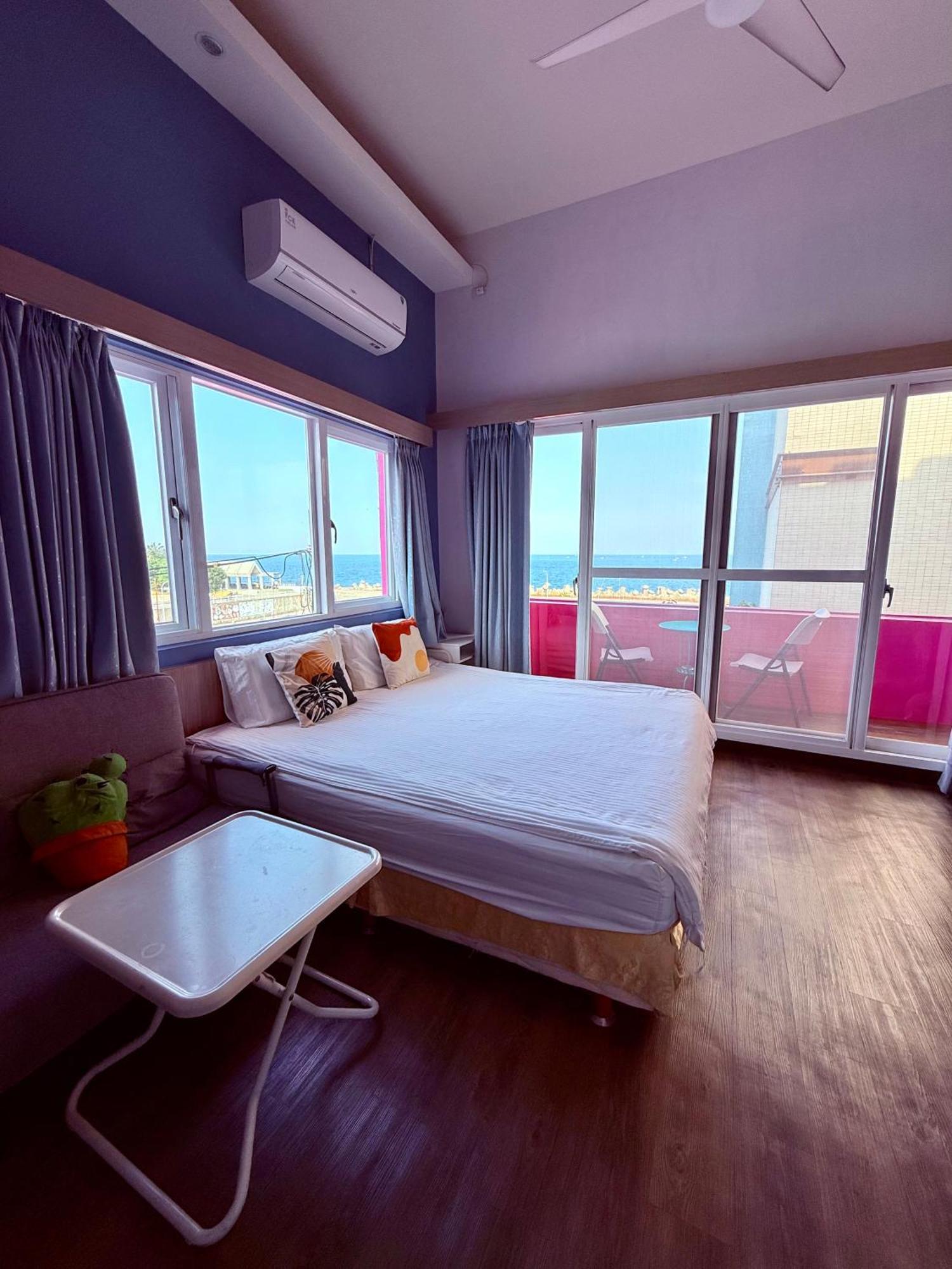 I Wow Bed & Breakfast Xiaoliuqiu Exterior photo